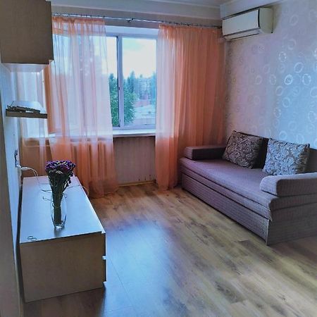 Cozy One Bedroom Apartment キエフ エクステリア 写真